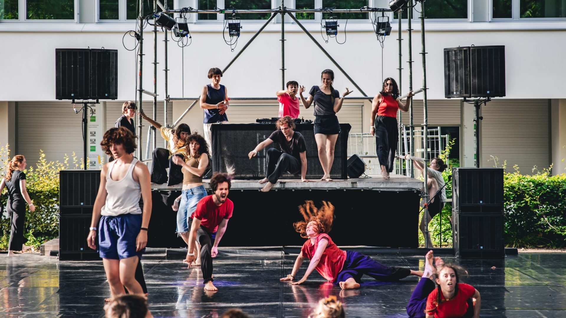 DÆNCITY public performances